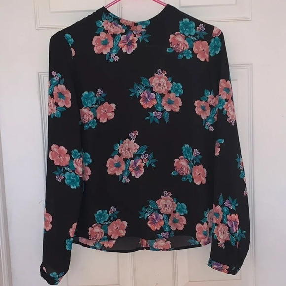 Forever21 Floral Blouse - Picture 1 of 4